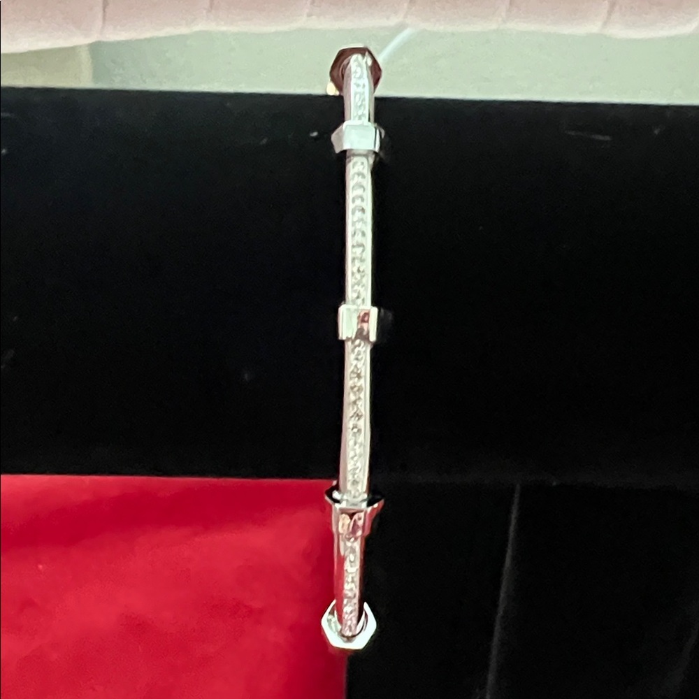Elegant Silver Bangle Bracelet